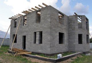 Строительство домов из опилкобетона в Красноярске под ключ